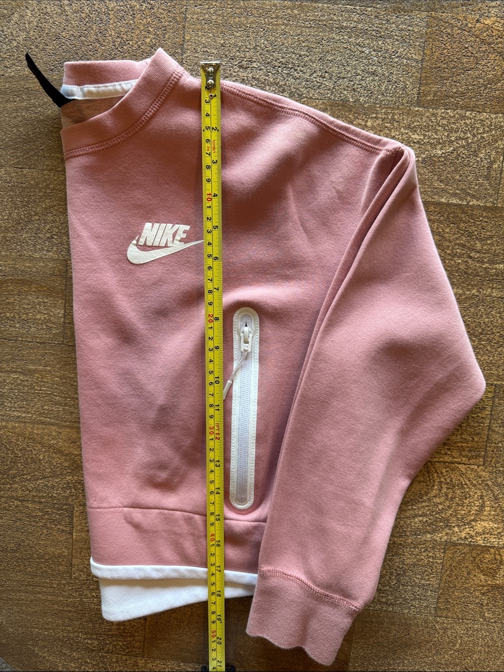 Nike Women's Dusty Rose Crewneck Sweatshirt with White Accents size S - Picture 8 of 8